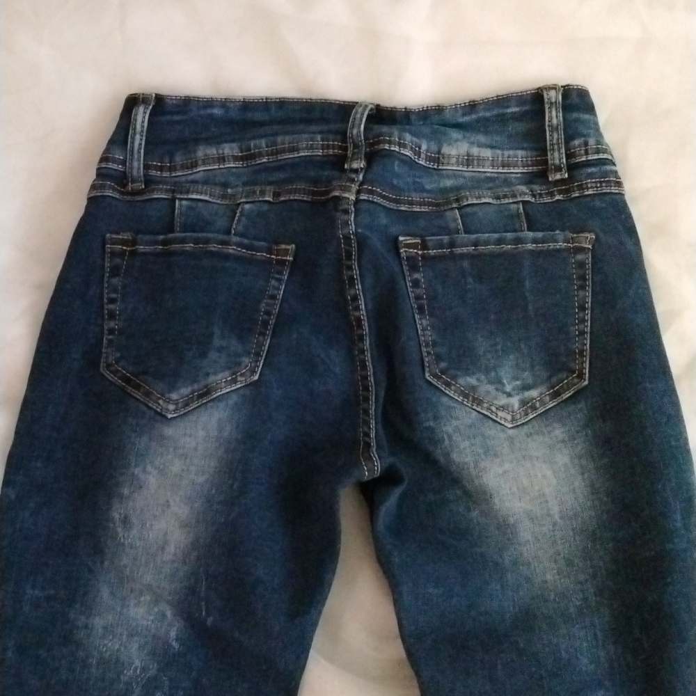 Jeans Bundle - Picture 16 of 16